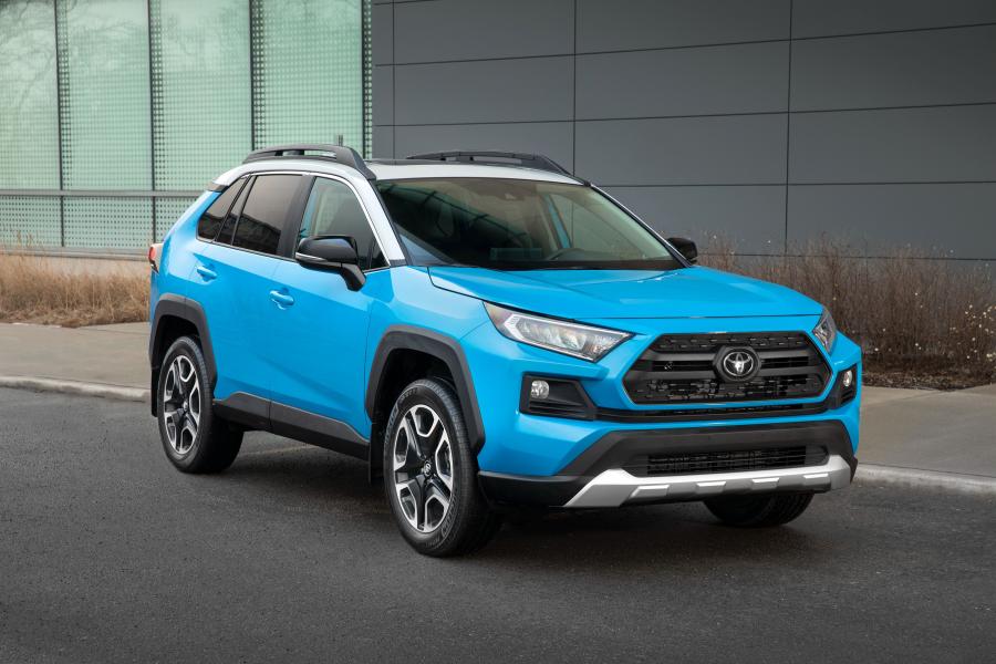  Toyota RAV4 Trail 2018 года  (CA) (фото 12 из 13)